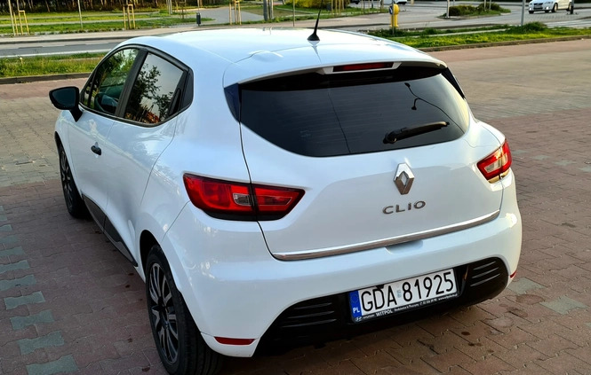 Renault Clio cena 38500 przebieg: 146000, rok produkcji 2017 z Gdynia małe 46